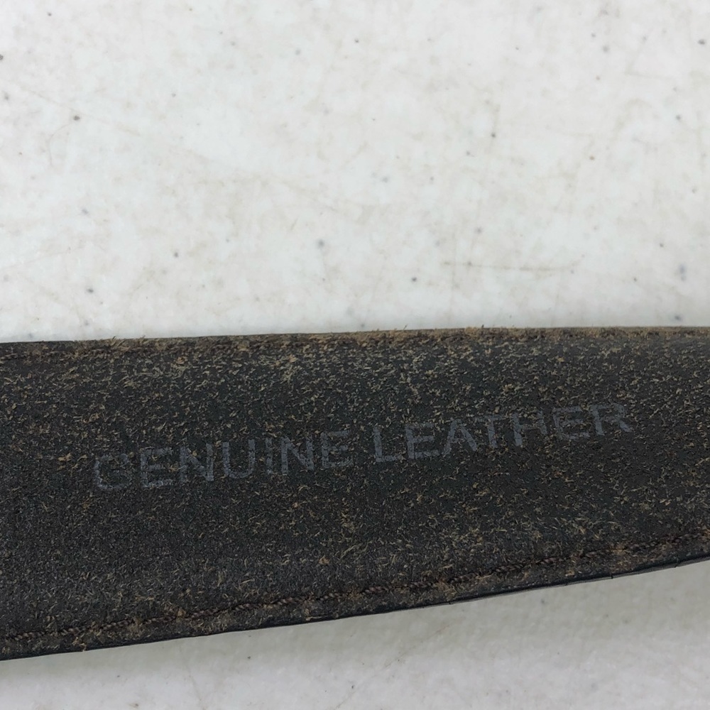 COLUMBIA Genuine Leather Belt - Picture 8 of 8